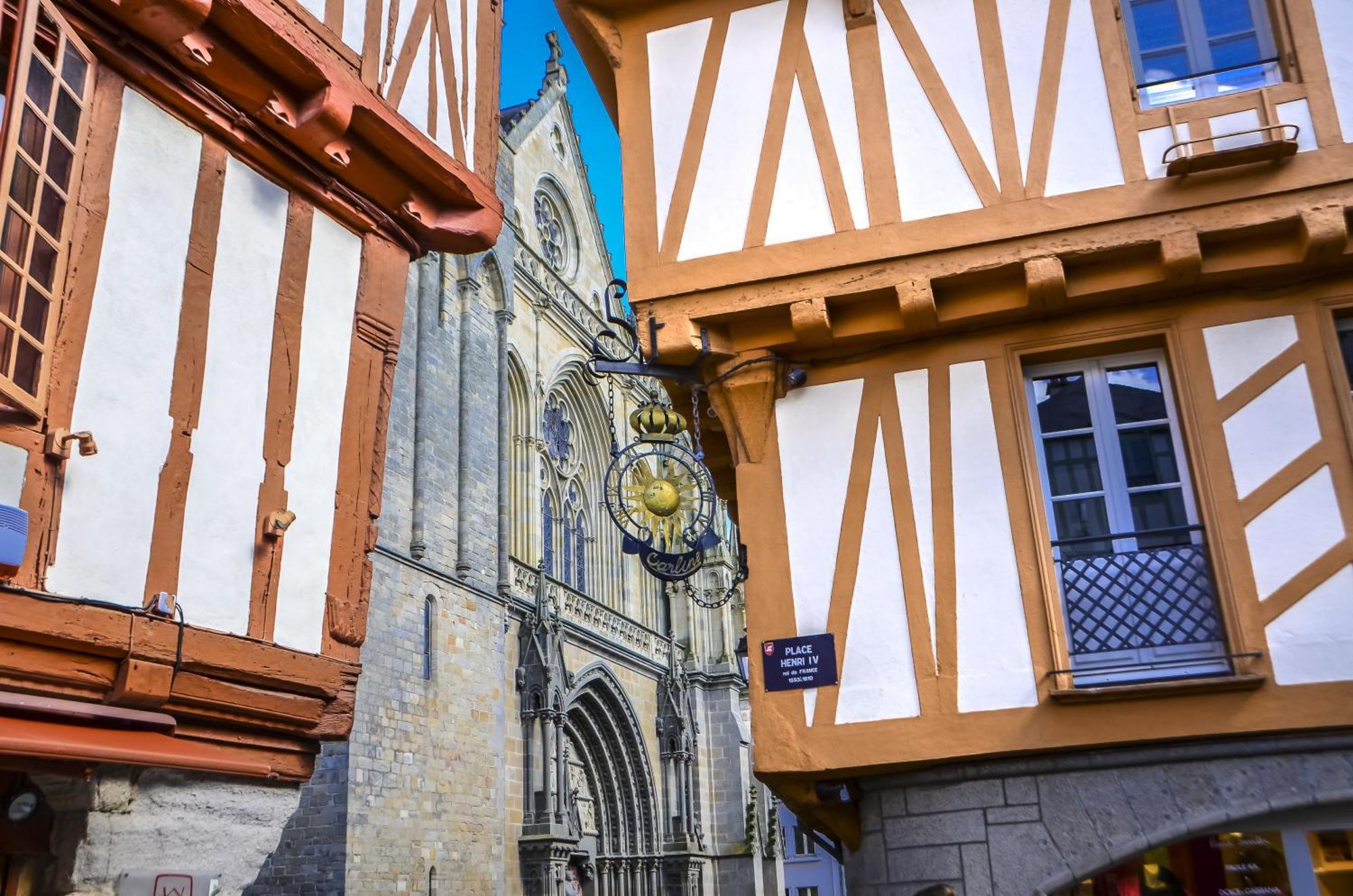 Le Gite Des Algues Sene Exterior photo