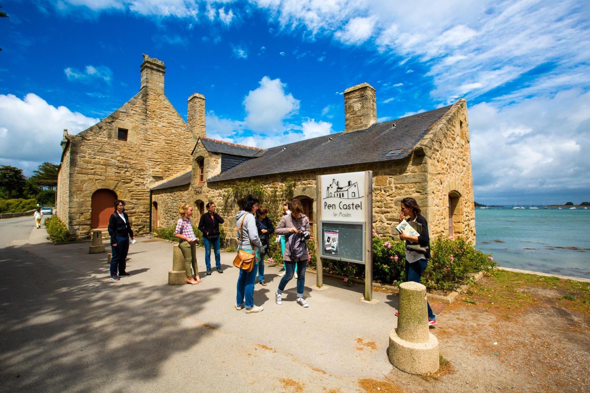Le Gite Des Algues Sene Exterior photo